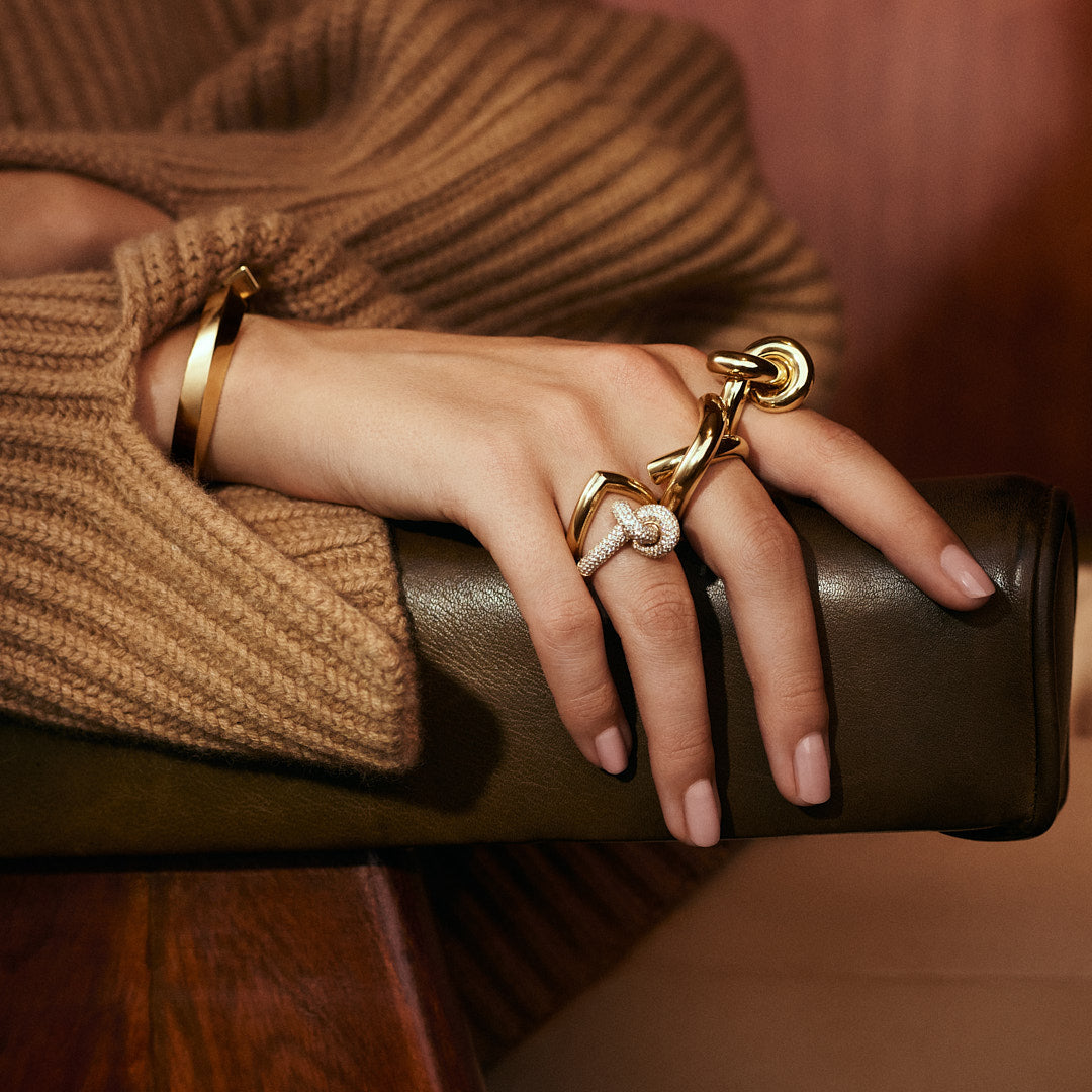 Drop Link Ring Medium