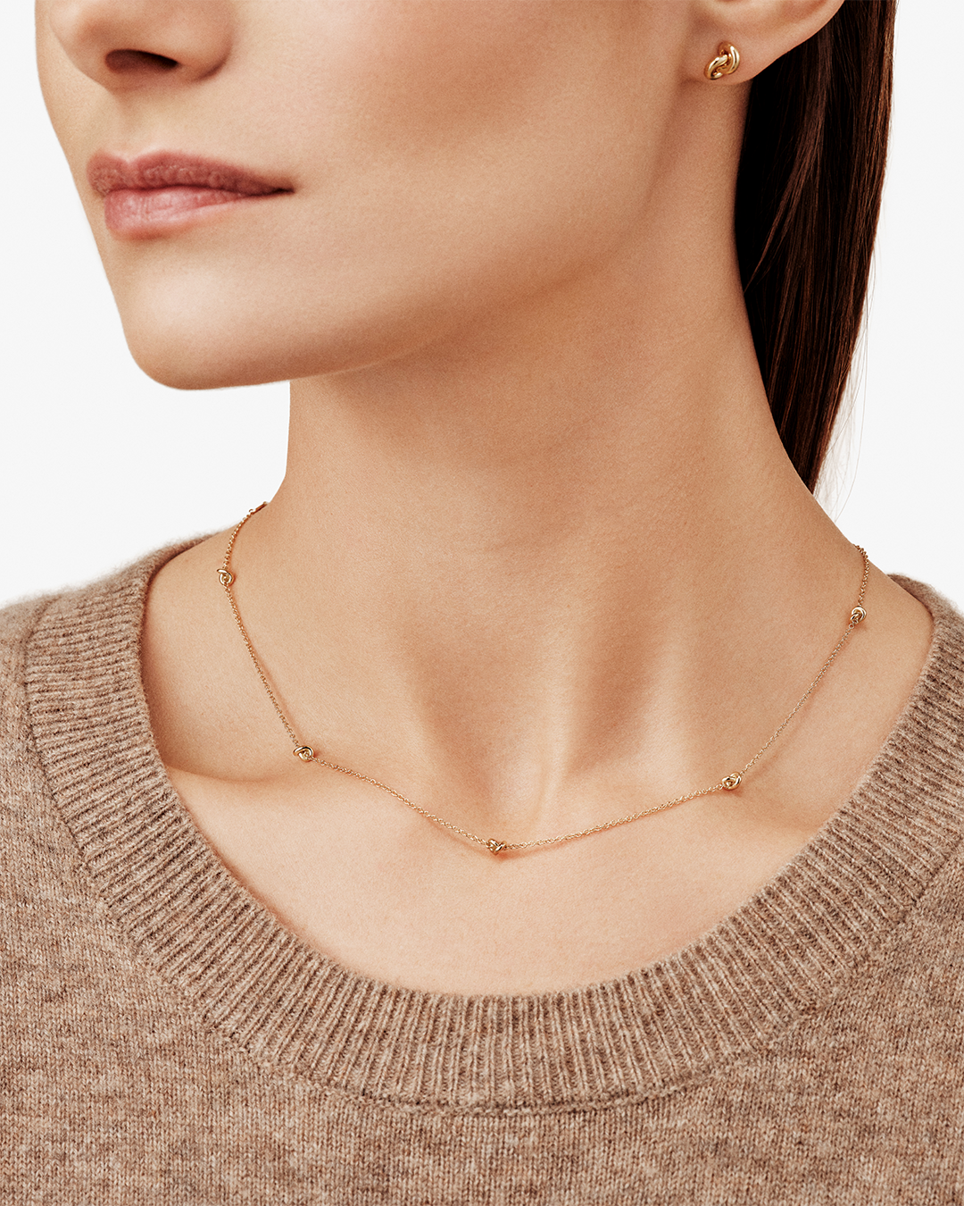 Legacy Knot Chain Necklace